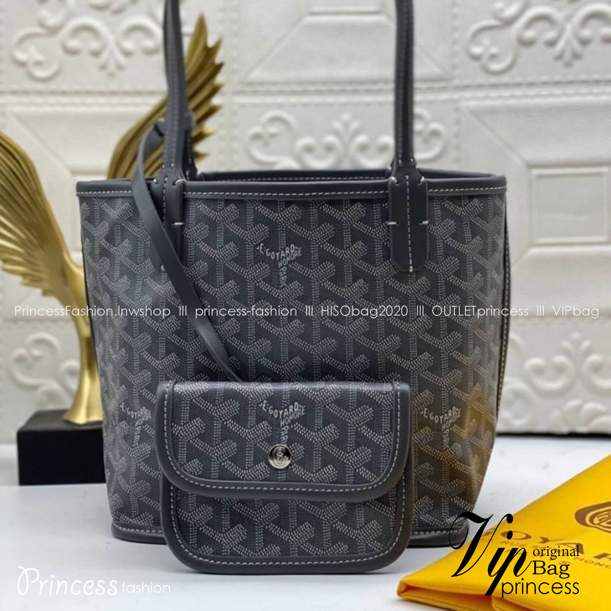 9 สี GOYARD ANJOU TOTE MINI / Goyard Mini Tote เกรดออริจินอลสลับแท้ ใช้งานต่างประเทศได้ ฮอตไอเท็ม กับกระเป๋าสะพายทรงโท้ท ไซส์มินิ กะทัดรัด มาครบสีขายดี เลิศทุกสี รูปทรงคลาสสิค ดีไซน์เป็นเอกลักษณ์ ใช้งานได้หลากหลาย