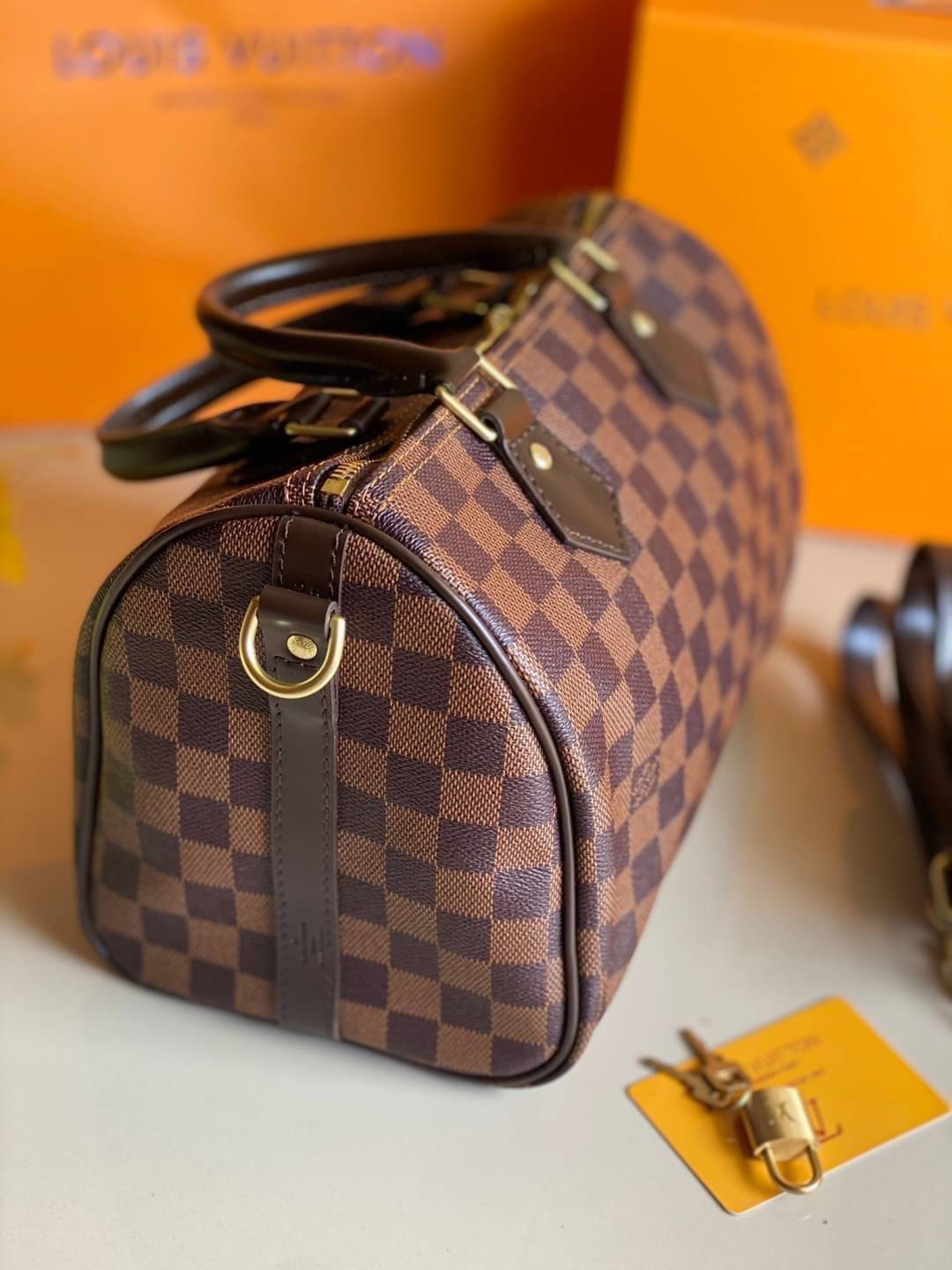 LV Speedy 25 Damier Monogram เกรดออริจินอล พร้อมส่งที่ไทย ภาพสินค้าถ่ายจากงานขายจริง ใช้งานต่างประเทศได้