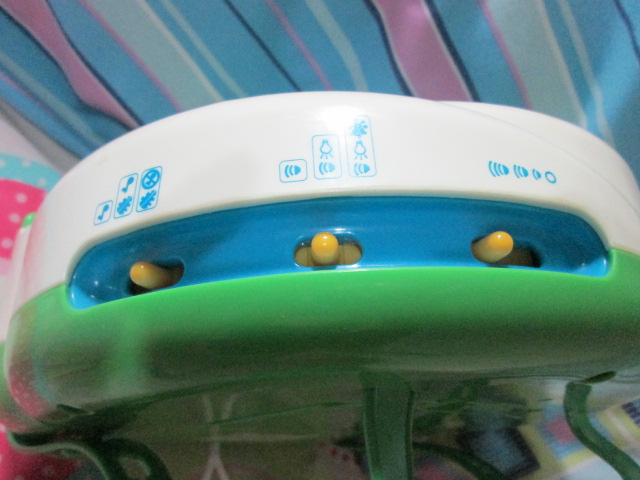 Fisher Price Rainforest Waterfall Soother ของเล่นเสริมพัฒนาการสำหรับเด็กมือสอง