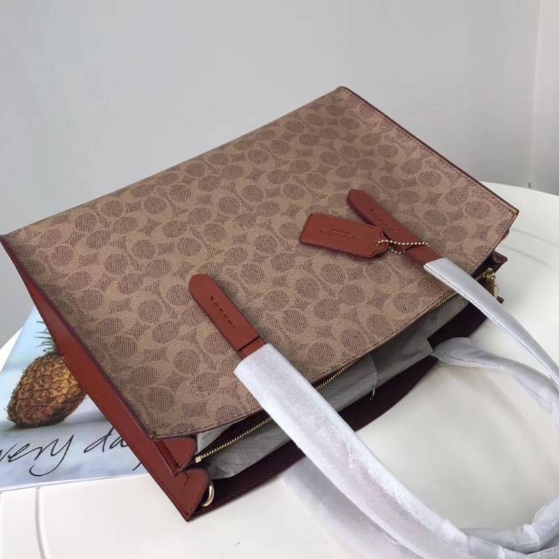 COACH Signature Charlie Medium Satchel พร้อมส่ง 2 สี