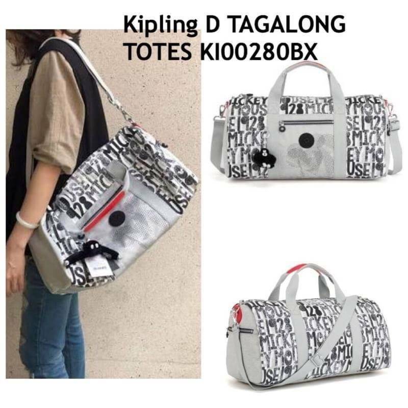 KIPLING D TAGALONG TOTES KI00280BX เอาใจสาวๆคนรักmickey กับกระเป๋าถือใบใหญ่ สามารถใช้คู่กันกับกระเป๋าเดินทางต่างประเทศได้ ด้านหน้าและด้านข้างมีช่องซิปใส่ของจุกจิก เปิดปิดด้วยซิปเดียวด้านบน ใบใหญ่ ใส่เสื้อผ้าออกทริป เล่นกีฬาได้หลายชุด มาพร้อมสายสะพายเพื่อใ
