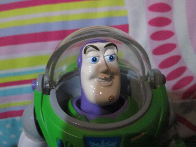Toy Story Buzz Lightyear Action Figure 7" ของเล่นมือสอง (สูงประมาณ 7 นิ้วค่ะ)