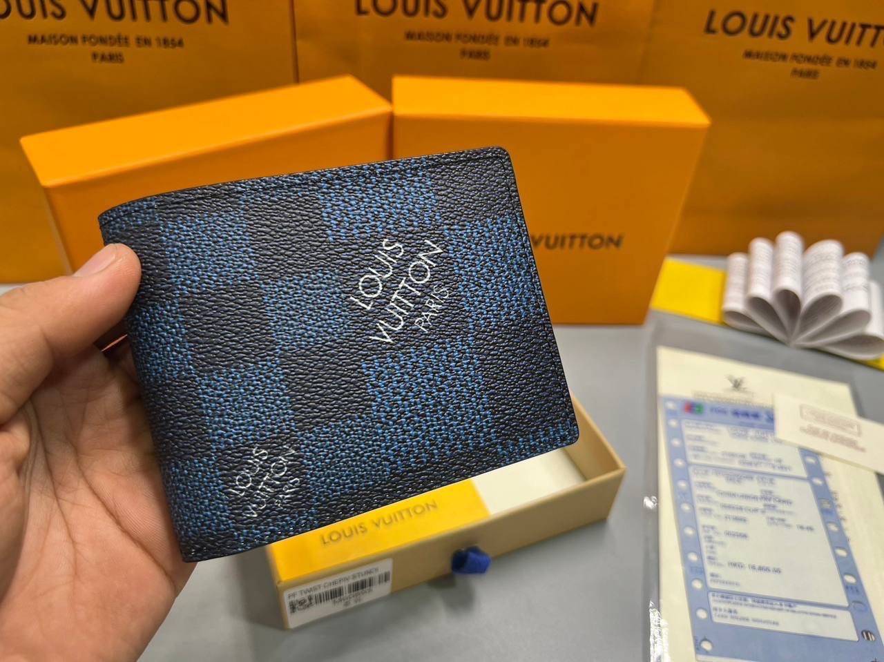 ORI หนังแท้ | LV Multiple Wallet / LV Short Wallet / LV Damier Graphite Wallet กระเป๋าสตางค์ใบสั้น กระเป๋าสตางค์ผู้ชาย