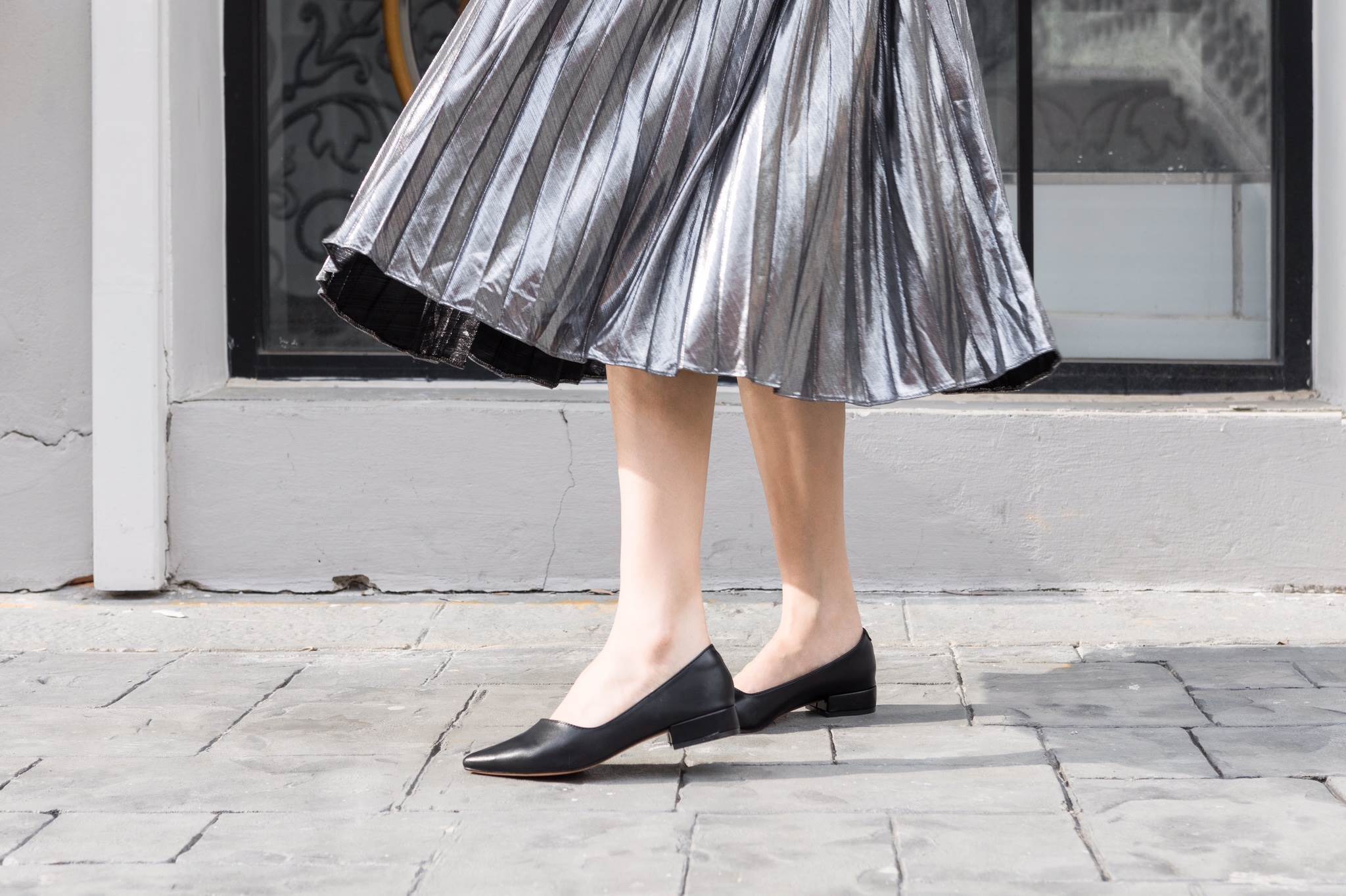 เปิดตัว💘 คัชชู KEEP ' Vimlet ' shoes >>ส้น สูง 1" นิ้ว หัวแหลม ตัดขอบเฉียงด้านบน สวย ดีไซน์เกร๋ >>ราคาน่ารัก เราท้าให้ลอง รองเท้าคัทชู ทรง สวย เหมาะกับ every day every style ของทุกคน >>ตัวปลายรองเท้า ปรับให้กว้างขึ