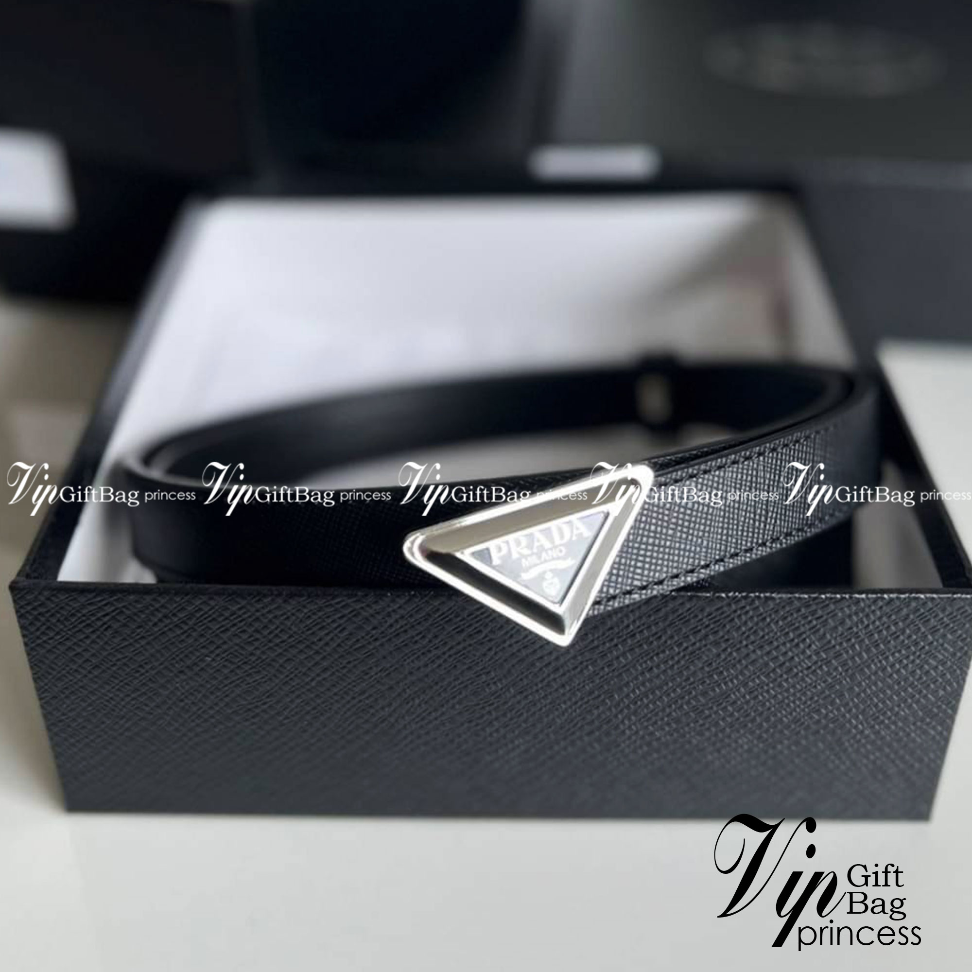 PRADA BELT LOGO 2CM / Prada Triangle Saffiano Logo Belt เข็มขัดพราด้าทรงสามเหลี่ยม เกรดใช้สลับของจริง หนังแท้ ออริจินอล ใช้งานต่างประเทศได้