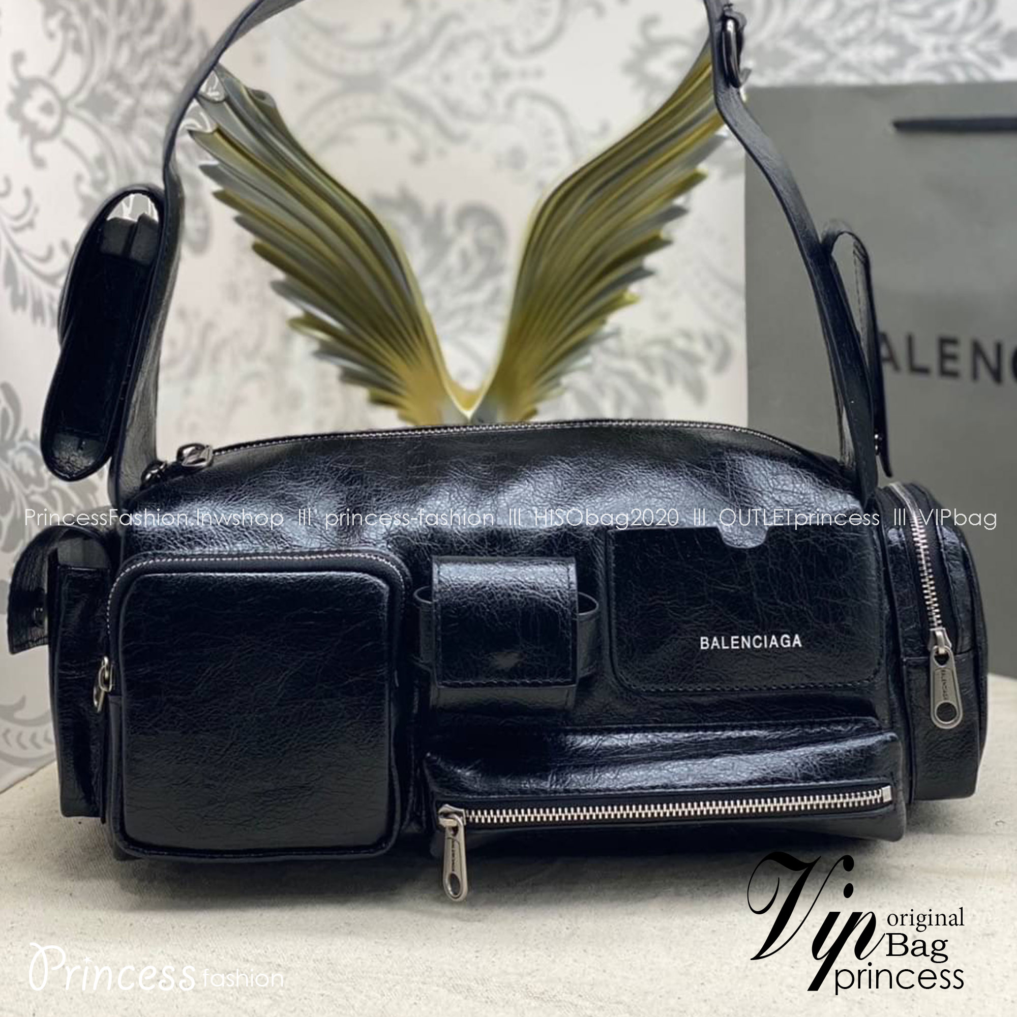 Balenciaga SUPERBUSY SMALL SLING BAG IN BLACK กระเป๋าสะพาย ใช้ได้ทั้งชายหญิง เกรดออริ 1:1 สลับแท้ ใช้งานต่างประเทศได้