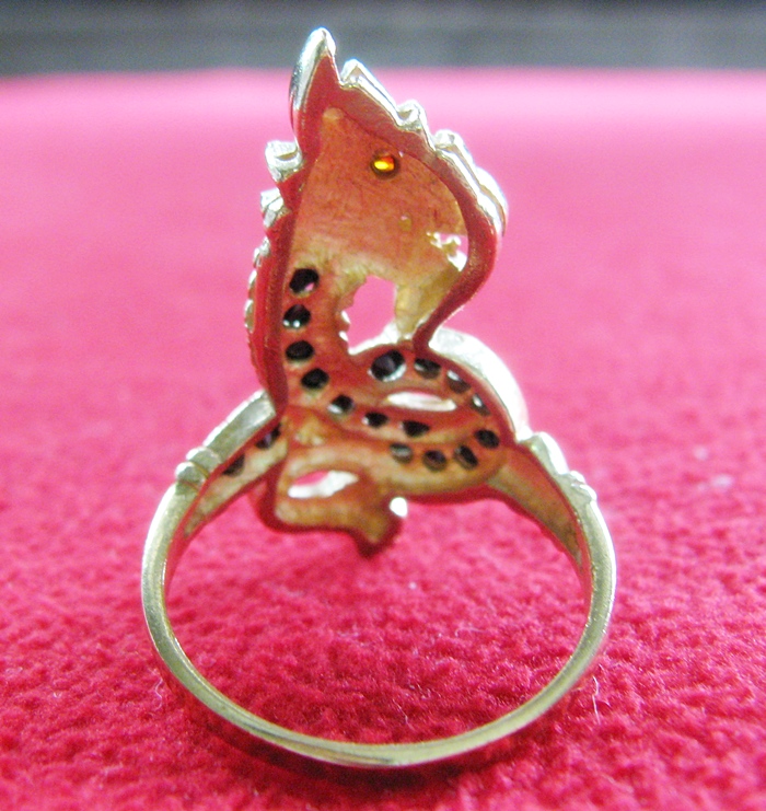 สินค้าหมดค่ะ แหวนพญานาคทองเหลืองพลอยสีดำ เสริมดวงบารมี แบบ2ค่ะ