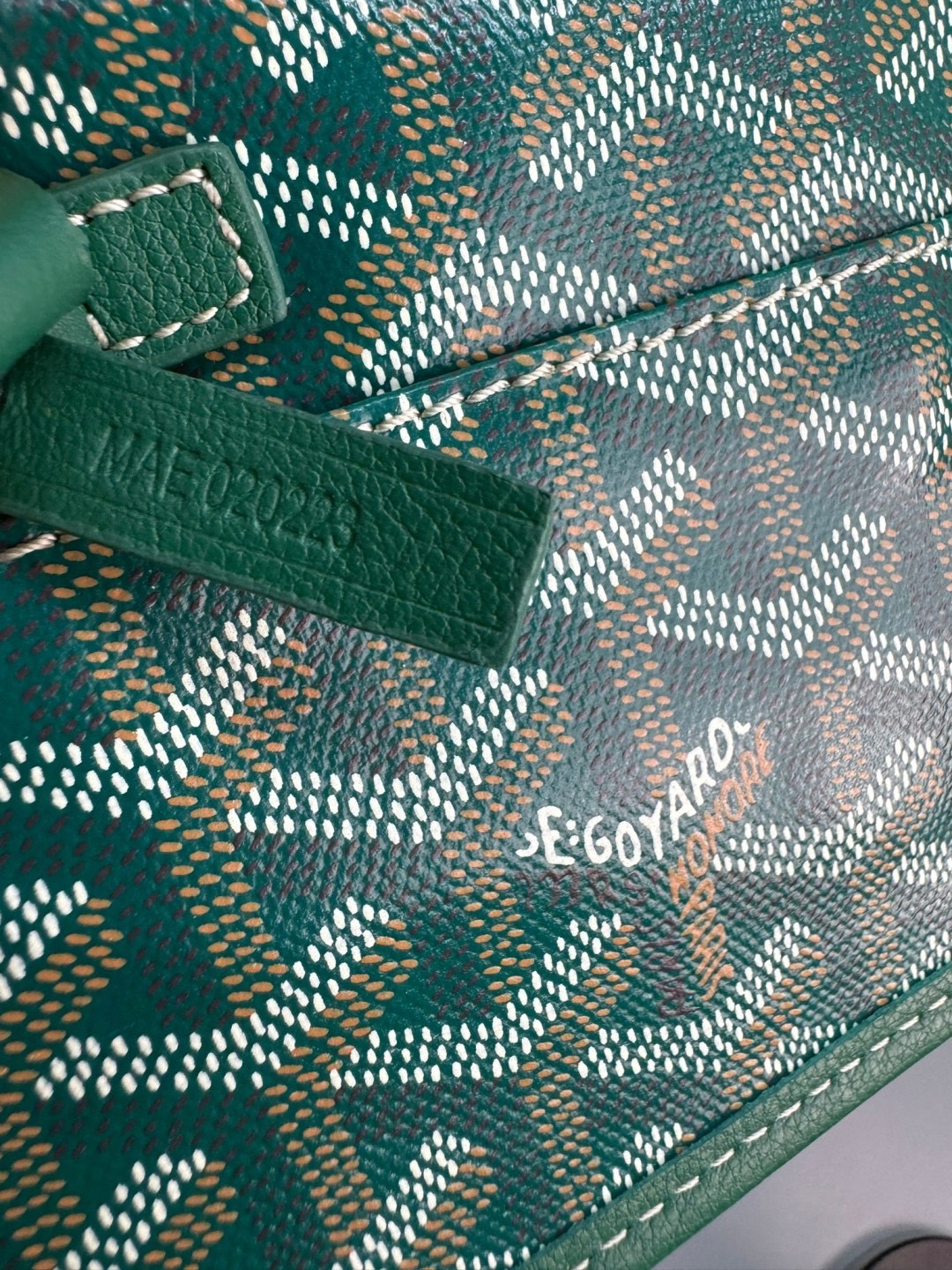 GOYARD Boheme Hobo Heart Shape Bag / GOYARD Tote Bag กระเป๋าทรงโท้ทใบใหญ่ หนังแท้สวยเป๊ะ เกรดท็อปออริ สลับแท้ 1:1 เกรดดีสุด ใช้ต่างประเทศได้ ผ่านทุก ตม.