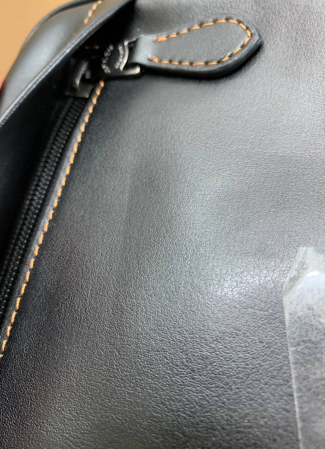 3สีเข้าใหม่งานคุณภาพอีกแล้วคับท่านน ทั้งสี ทั้งหนังสวยมากๆค่าา!! COACH GRAHAM CROSSBODY BAG ((39946)) พร้อมส่ง! กระเป๋าสะพายแบบครอสบอดี้ร์ ใช้ได้ทั้งชาย//หญิง หนังแท้อย่างดี เรียบหรูค่ะ ด้านหน้ามีช่องซิปซ่อนให้หนึ่งช่อง ช่องซิปหลักกว้าง ใส่ของจำเป็นได้ครบ