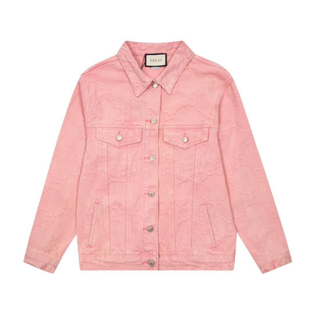 Gucci GG Supreme pattern denim jacket / Gucci jacket Denim Pink เกรดออริจินอล มีป้ายแท็กที่คอเสื้อ ใส่ได้ทั้งผู้หญิงผู้ชาย พร้อมส่งที่ไทย ภาพสินค้าถ่ายจากงานขายจริง ใช้งานต่างประเทศได้