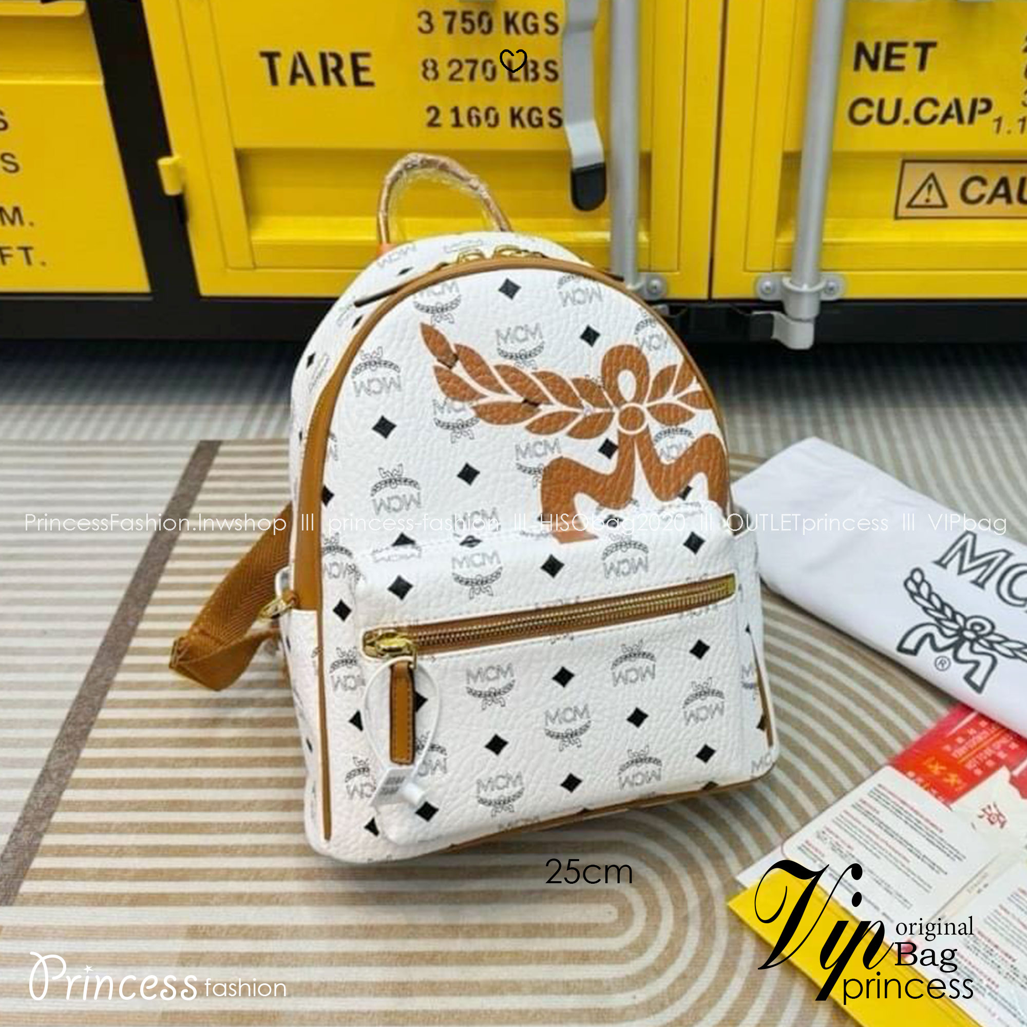 ORI | M.C.M Small Stark Mega Laurel Visetos Backpack กระเป๋าเป้คอลใหม่ไซส์เล็ก ดีไซน์โลโก้ด้านหน้าสวยหรูโดดเด่น Best seller Unisex ของงานเป้จริงๆ ใช้ได้ทั้งหนุ่มๆและสาวๆ