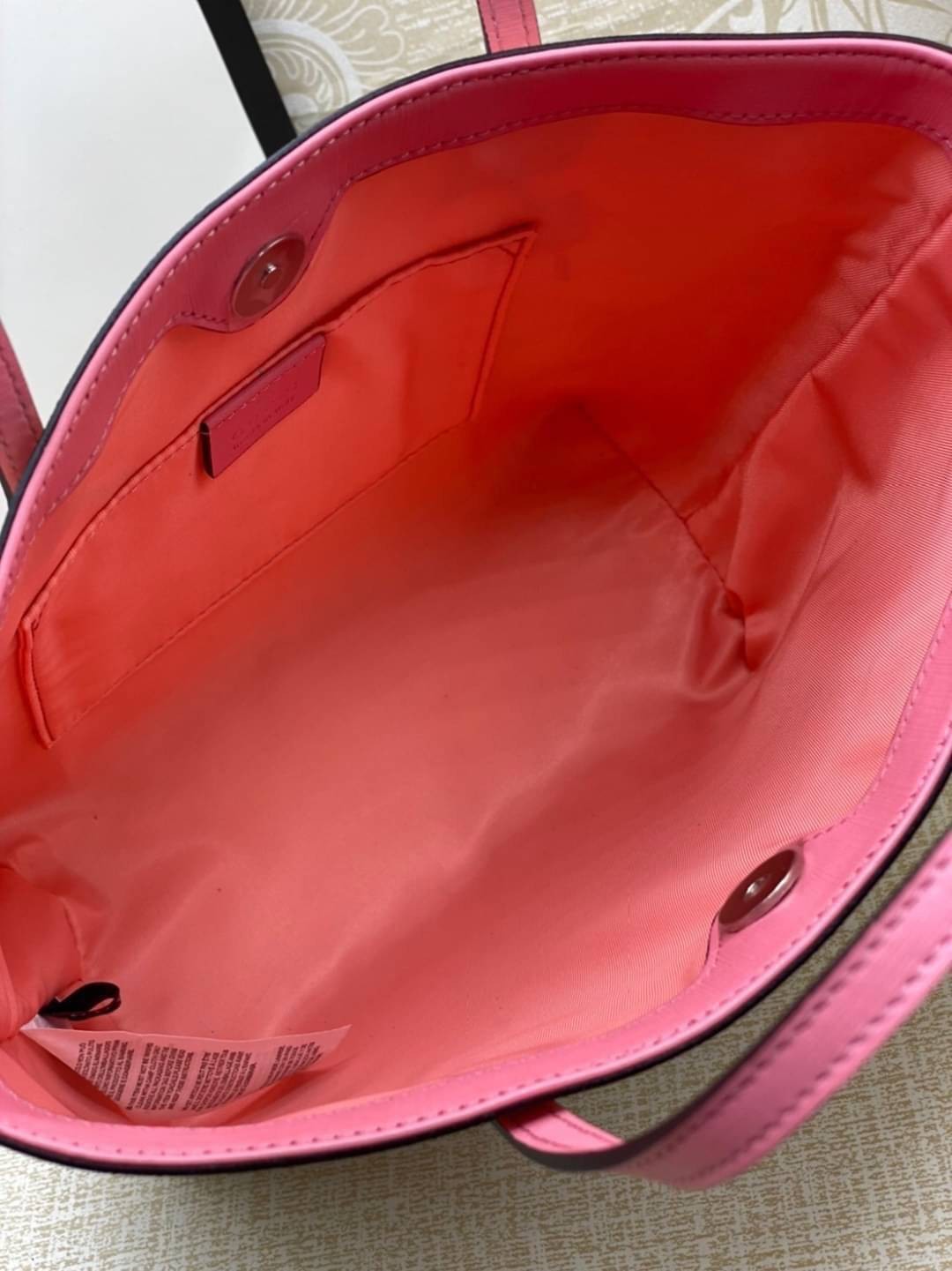 GUCCI Children's top-handle bag with tree faires print / Gucci kid tote เกรดออริจินอล วัสดุ Light pink Supreme canvas ภาพสินค้าถ่ายจากงานขายจริงใช้งานต่างประเทศได้