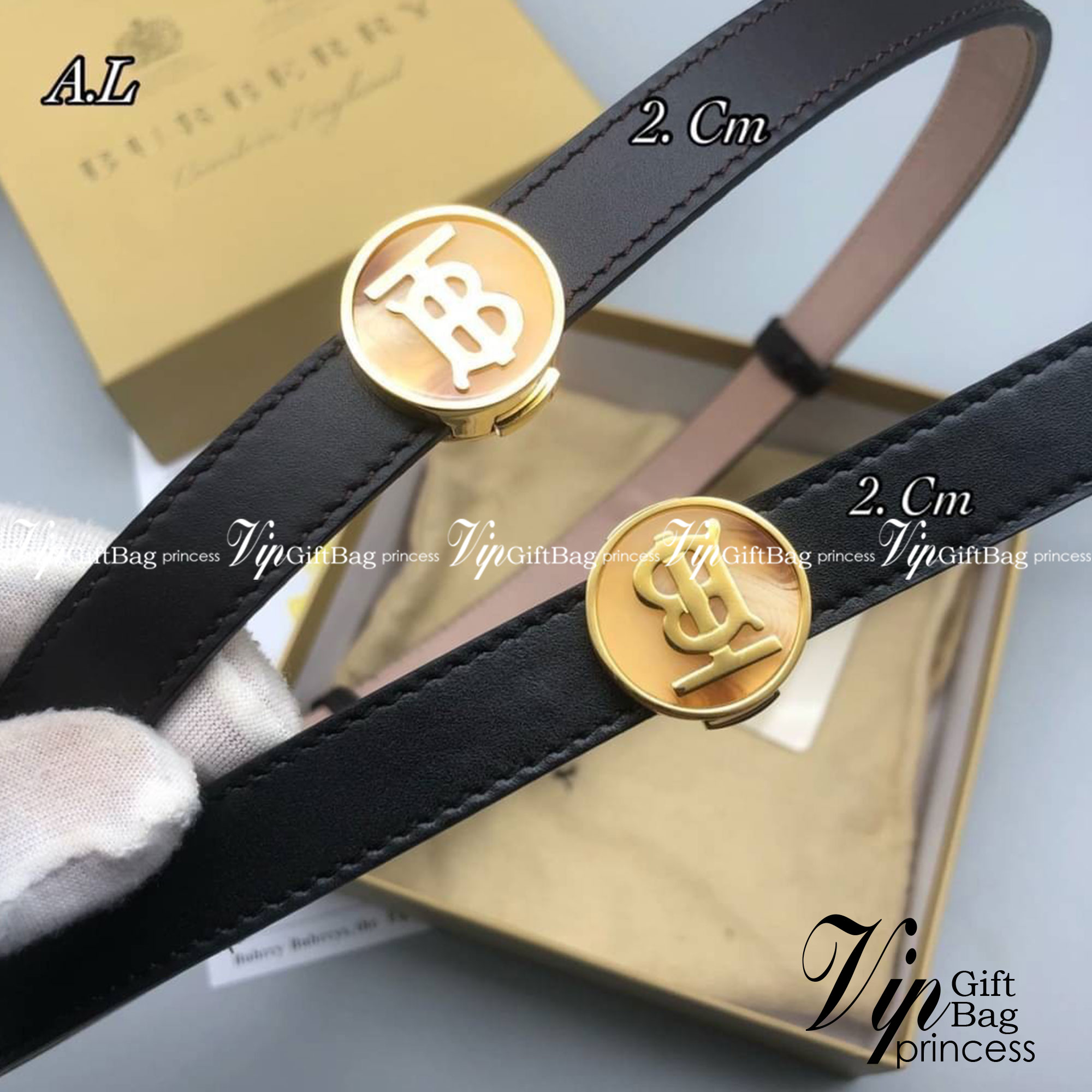 BURBERRY BELT LEATER 2cm เข็มขัดเบอร์เบอรี่ เกรดออริจินอลหนังแท้ ใช้งานง่าย ได้ทั้งชายหญิง เป็น everyday look ได้เลยค่ะ ภาพสินค้าถ่ายจากงานขายจริง ใช้งานต่างประเทศได้