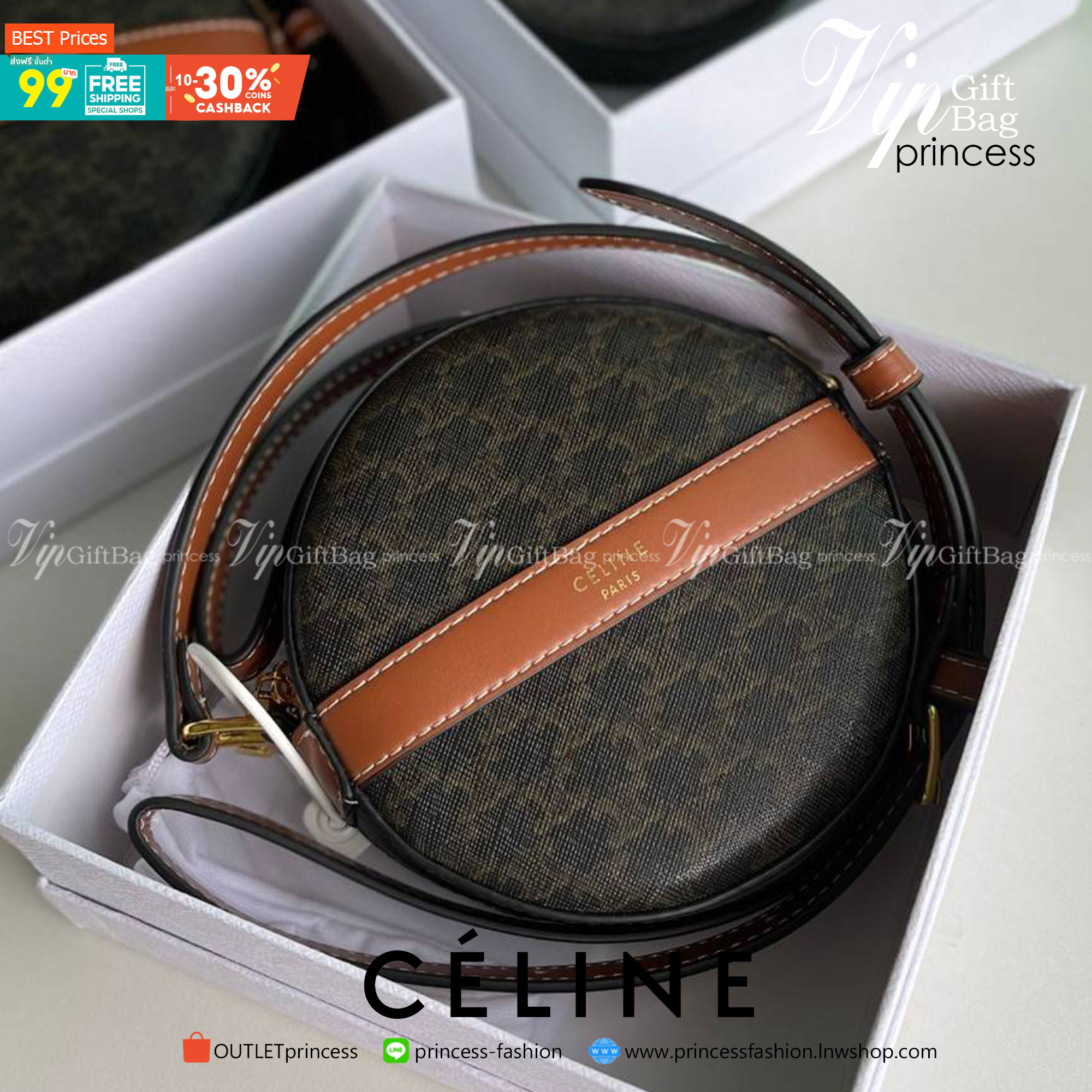 VIP GIFT 】หนังแท้ CELINE TRIOMPHE ROUND PURSE ON STRAP กระเป๋าทรงครอสบอดี้ ใบกลมเล็กน่ารัก วัสดุหนังแท้ทั้งใบ ตกแต่งด้วยโลโก้แบรนด์ มาพร้อมสายหนังยาว กับสไตล์น่ารักคุณหนู ห้ามพลาดค่ะ!!