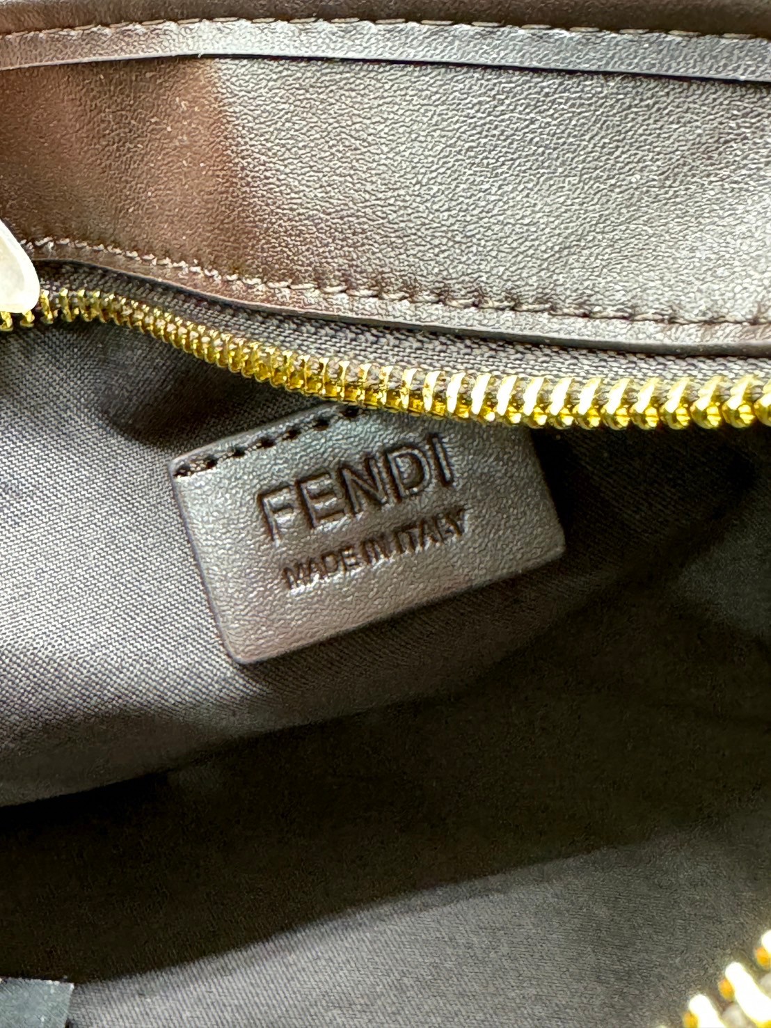 Fendi Roll Mini FF jacquard mini bag / YSL TOTE BAG MINI กระเป๋าสะพายทรงโท้ทไซส์มินิ เกรดออริ 1:1 ใช้งานต่างประเทศได้