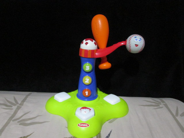 Hasbro Playskool Swing 'N Score Baseball ของเล่นมือสองสภาพดี