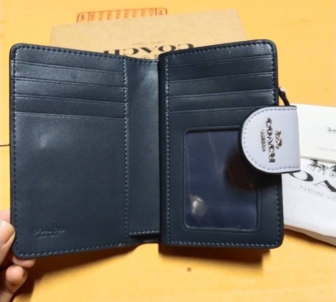 COACH MEDIUM CORNER ZIP WALLET IN SIGNATURE CANVAS WITH KAFFE FASSETT PRINT (COACH C3453)