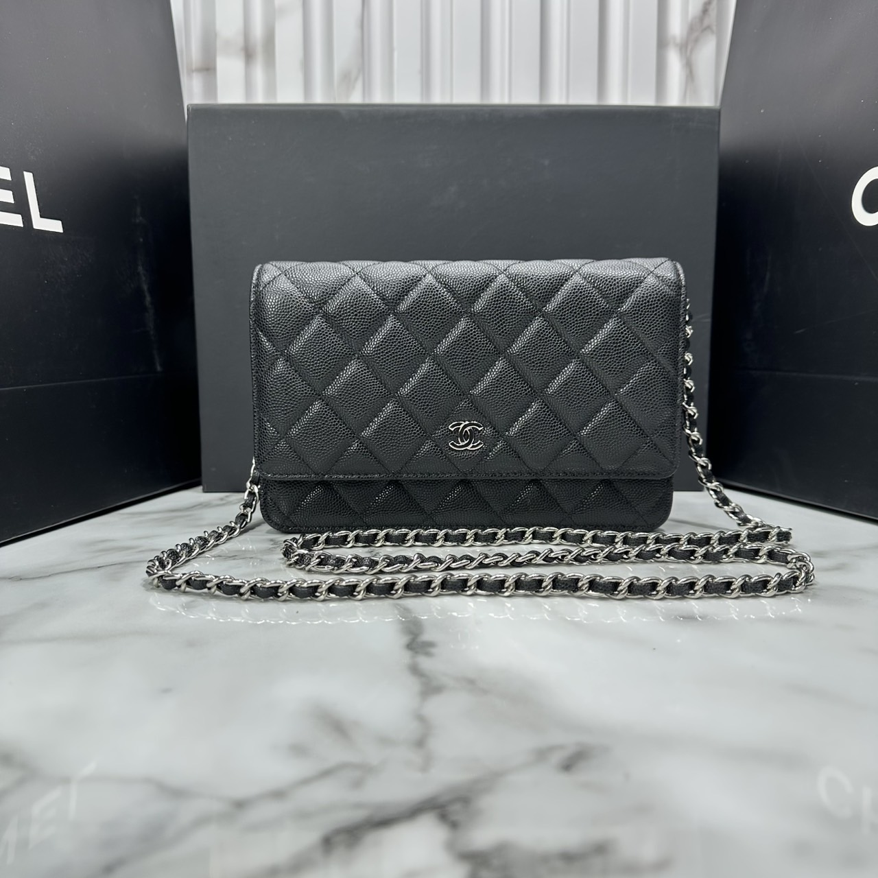 ORI หนังแท้ | CHANEL Woc Wallet on Chain 18cm กระเป๋าสะพายทรงวอคดีไซน์แบ่งช่องด้านในเป็นกระเป๋าสตางค์ รุ่นยอดนิยม หรูหราระดับตำนาน สวยงามเหนือกาลเวลา