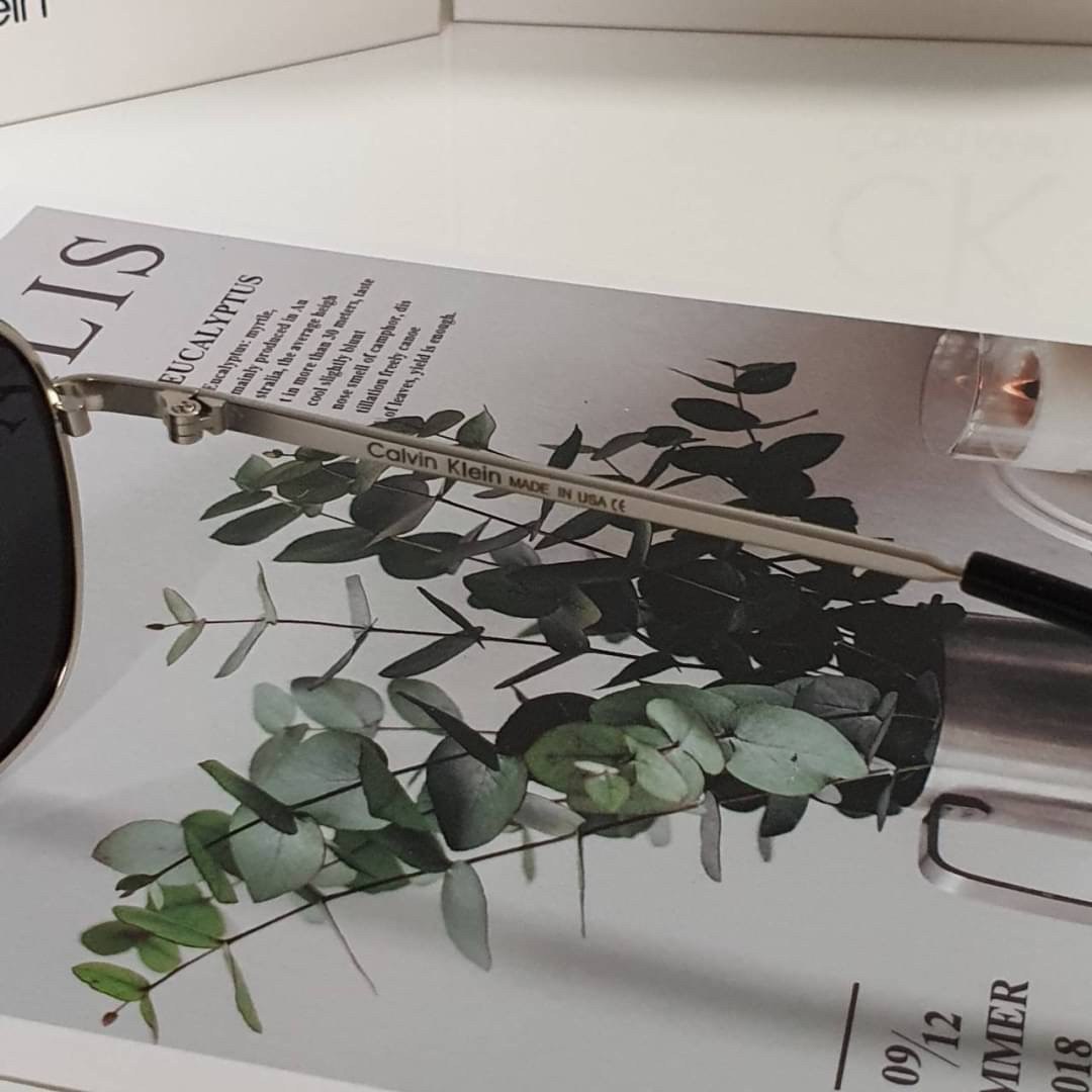 รุ่นยอดฮิตที่เคยขายดีติดอันดับ *ของมันต้องมี กับแว่นตาแบรนด์เนม CALVIN KLEIN SUNGLASSES ของแท้ งาน OUTLET สวยสะดุดตา