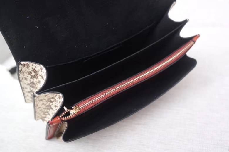 COACH KLARE CROSSBODY IN SIGNATURE CANVAS พร้อมส่งที่ไทย 7แบบ