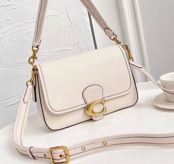 Coach Soft Tabby Shoulder Bag 5 สี กระเป๋าสะพายข้างหนังสวย พร้อมส่งที่ไทยราคาสุดคุ้มห้ามพลาดค่ะ!