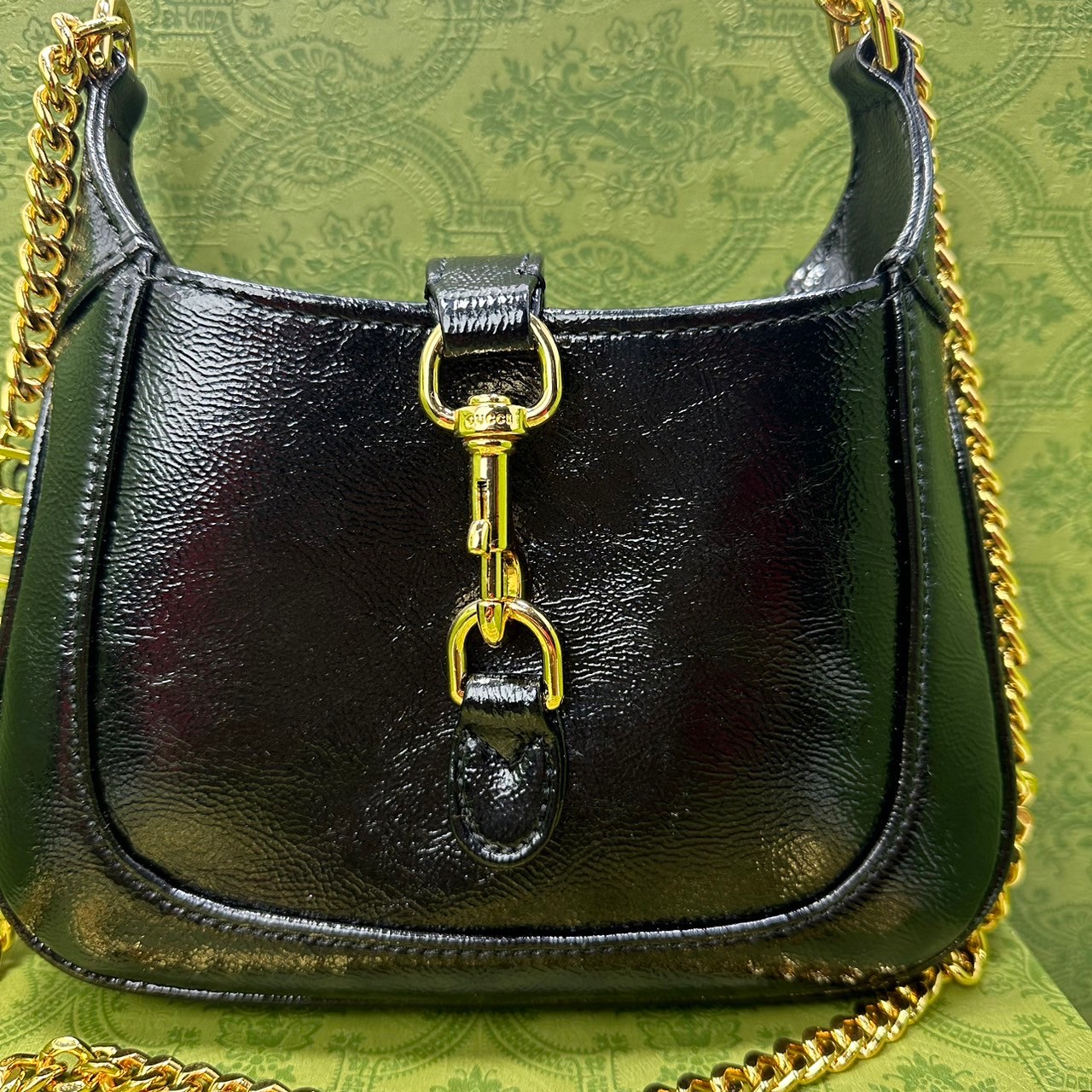 GUCCI JACKIE NOTTE MINI BAG กระเป๋าสะพายรูปทรงใหม่ หนังแก้วสวยเป็นเอกลักษณ์ เกรดออริ สลับแท้ 1:1 ใช้งานต่างประเทศได้