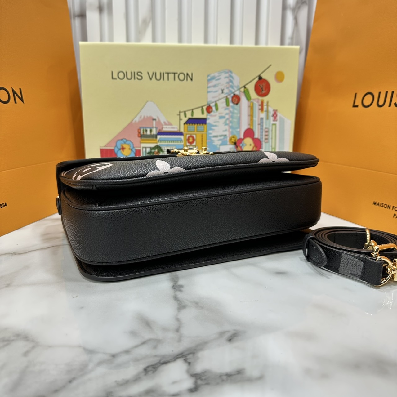 ORI หนังแท้ | LV Pochette Metis Monogram Empreinte leather กระเป๋าสะพาย อีกหนึ่งผลงานเด่นประจำฤดูกาล Spring 2021