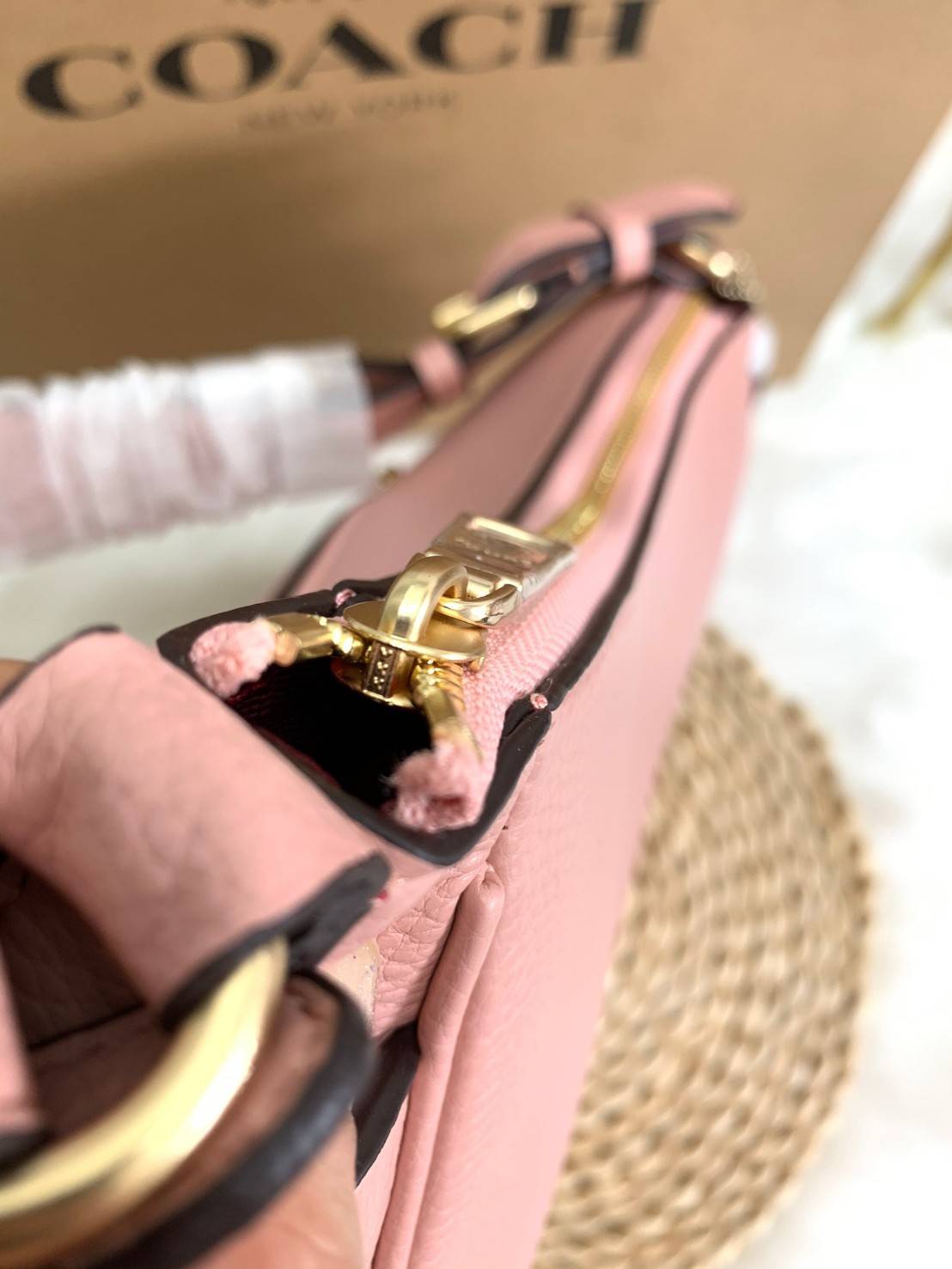 สินค้าออกใหม่ พร้อมคอลเลคชั่นสีใหม่ล่าสุดค่ะ! COACH RORI SHOULDER BAG ((C2855)) พร้อมส่งที่ไทย สวยก่อนใครแน่นอนค่ะ! กระเป๋าสะพายไหล่ หนังแท้ชั้นดีที่สุด หนังนิ่ม ทรงสวย หลงรักแน่นอนค่ะ