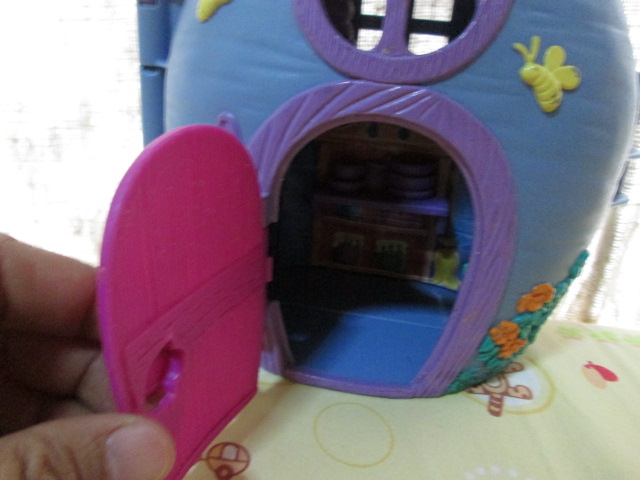 Disney Winnie the Pooh Foldable Honey Pot House ของเล่นมือสอง