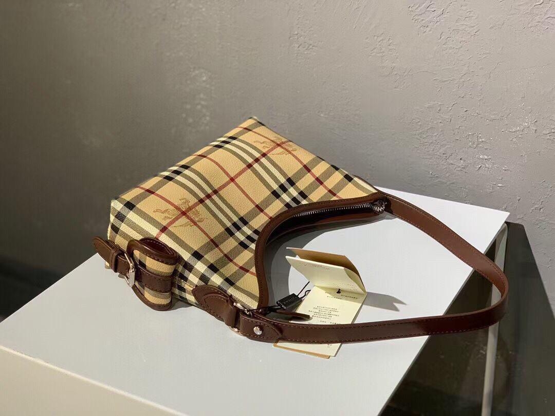 พรีเมี่ยมกิ๊ฟแท้ 100% 】Burberry Bag Vip Gift with Purchase (GWP) พรีเมี่ยมกิ๊ฟ Limited Edition