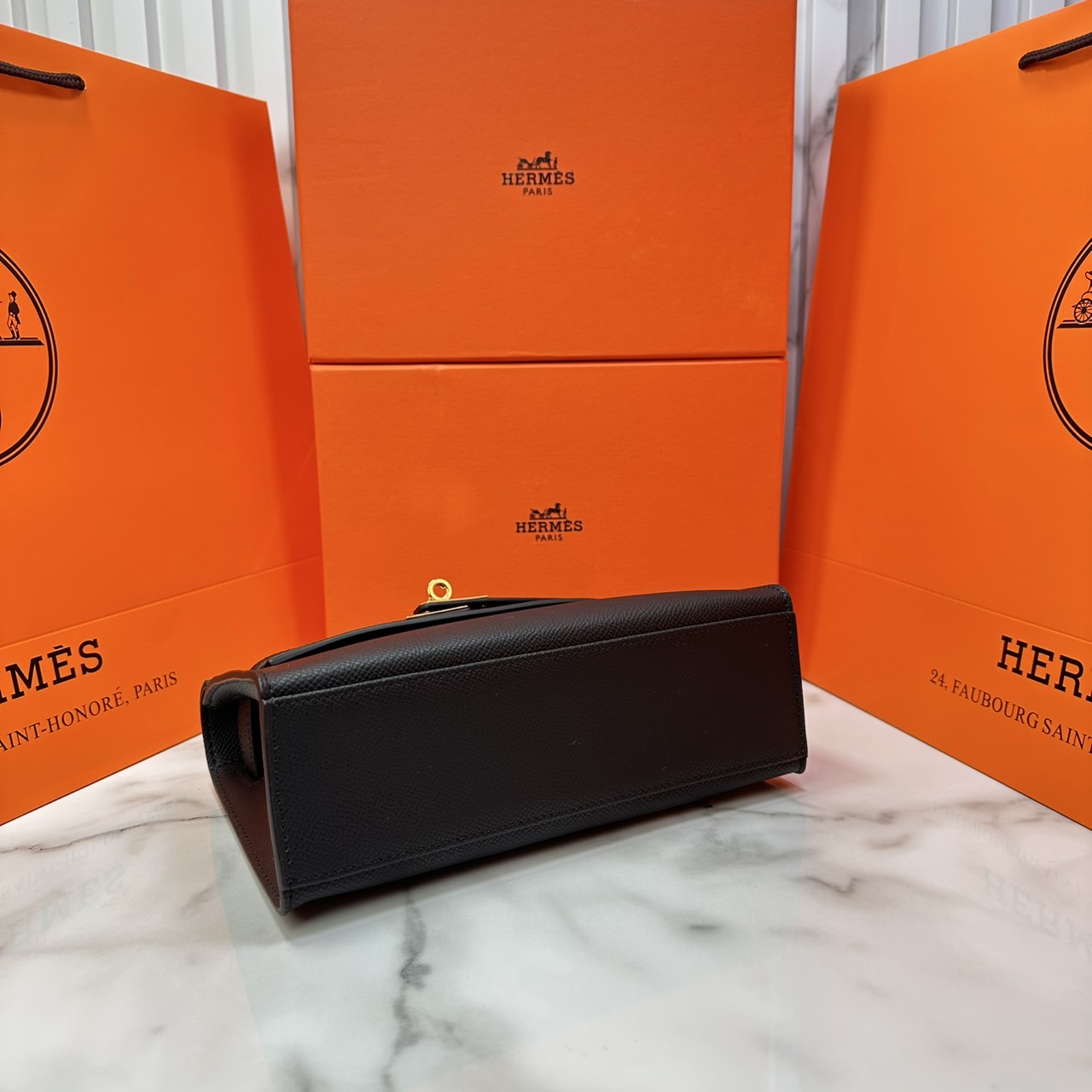 ORI หนังแท้ | Hermes Mini Kelly Pochette 20cm จิ๋วแต่แจ๋ว ราคาพุ่งยิ่งกว่าทอง กระเป๋าสะพายที่สุดแห่งหรูหราลัคชู นิยามของความสง่างามเหนือกาลเวลา