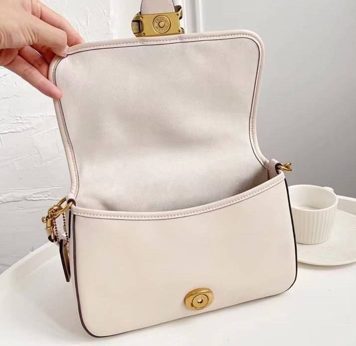 Coach Soft Tabby Shoulder Bag 5 สี กระเป๋าสะพายข้างหนังสวย พร้อมส่งที่ไทยราคาสุดคุ้มห้ามพลาดค่ะ!
