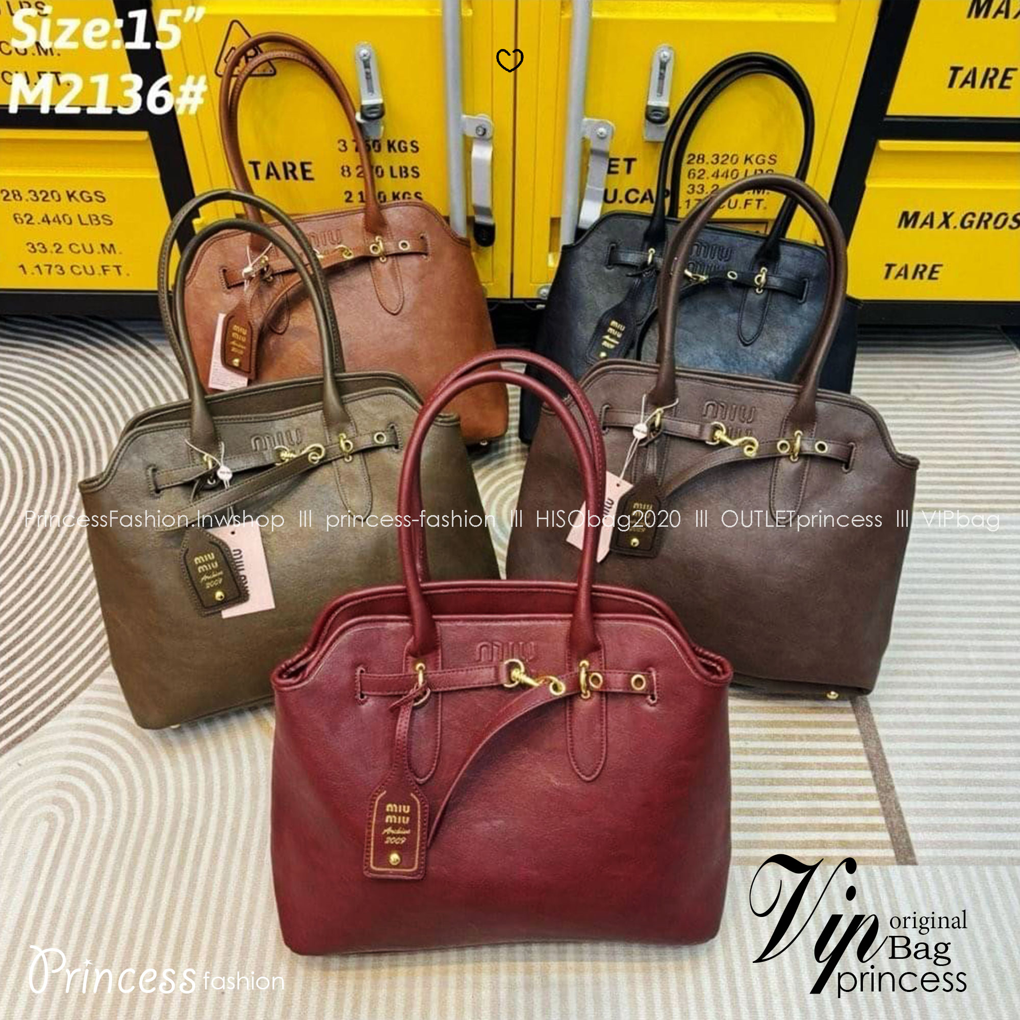 MIU MIU Aventure nappa leather bag กระเป๋าถือใบใหญ่ รุ่นใหม่สวยเก๋สุดชิค ทรงเก๋ ใช้งานง่าย เรียบหรูดูลัคชูสุดๆ เป็นไอเท็มที่ถือแล้วดูมีเทสมากกก