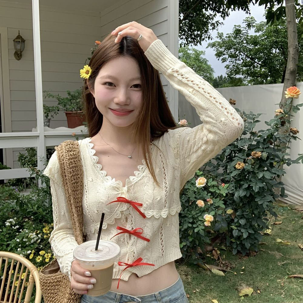 พร้อมส่ง 🐇 Candy pop tops เสื้อกล้ามสีครีมผ้าเข้ารูปสวยมาก (IN38683)