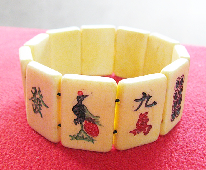 สินค้าหมดค่ะ กำไลทำจากระดูกสัตว์ใหญ่(จากเมืองจีน)ค่ะ