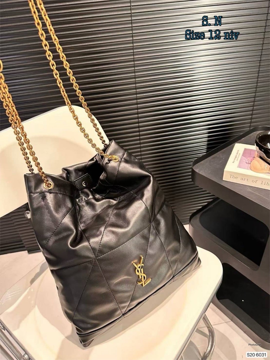 YSL JAMIE 4.3 POCHON / YSL TOTE BAG กระเป๋าสะพายทรงโท้ทใบใหญ่รุ่นใหม่ งานหนังเรียบเต็มใบ สัมผัสหนังนุ่มลื่นสวยหรู รูปทรงใช้งานง่าย