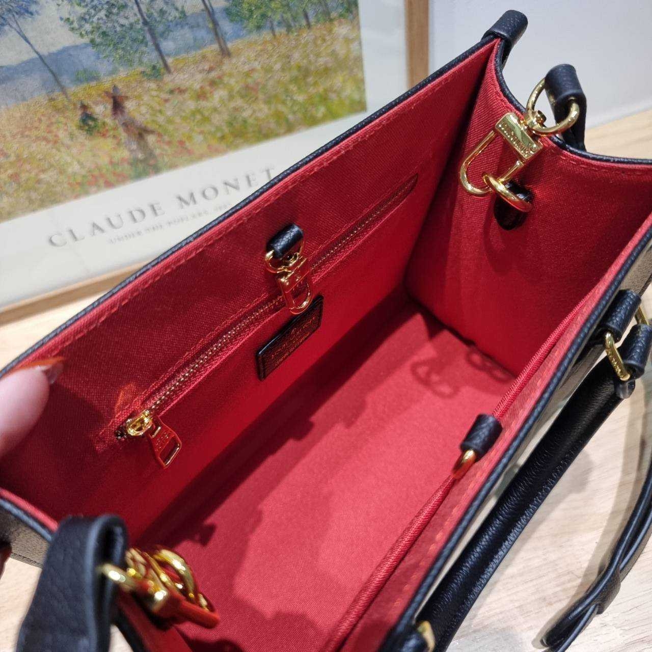 LV OnTheGo PM bag / LV on the go pm bicolor tote bag กระเป๋าทรงโท้ทที่ใครเห็นต้องเป็นคลั่งรัก ยอดฮิต คลาสสิค ผู้ดี หรูหราได้ทุกลุค ทุกสไตล์ เกรดวีไอพี ไฮเอน 1:1 ใช้งานต่างประเทศได้