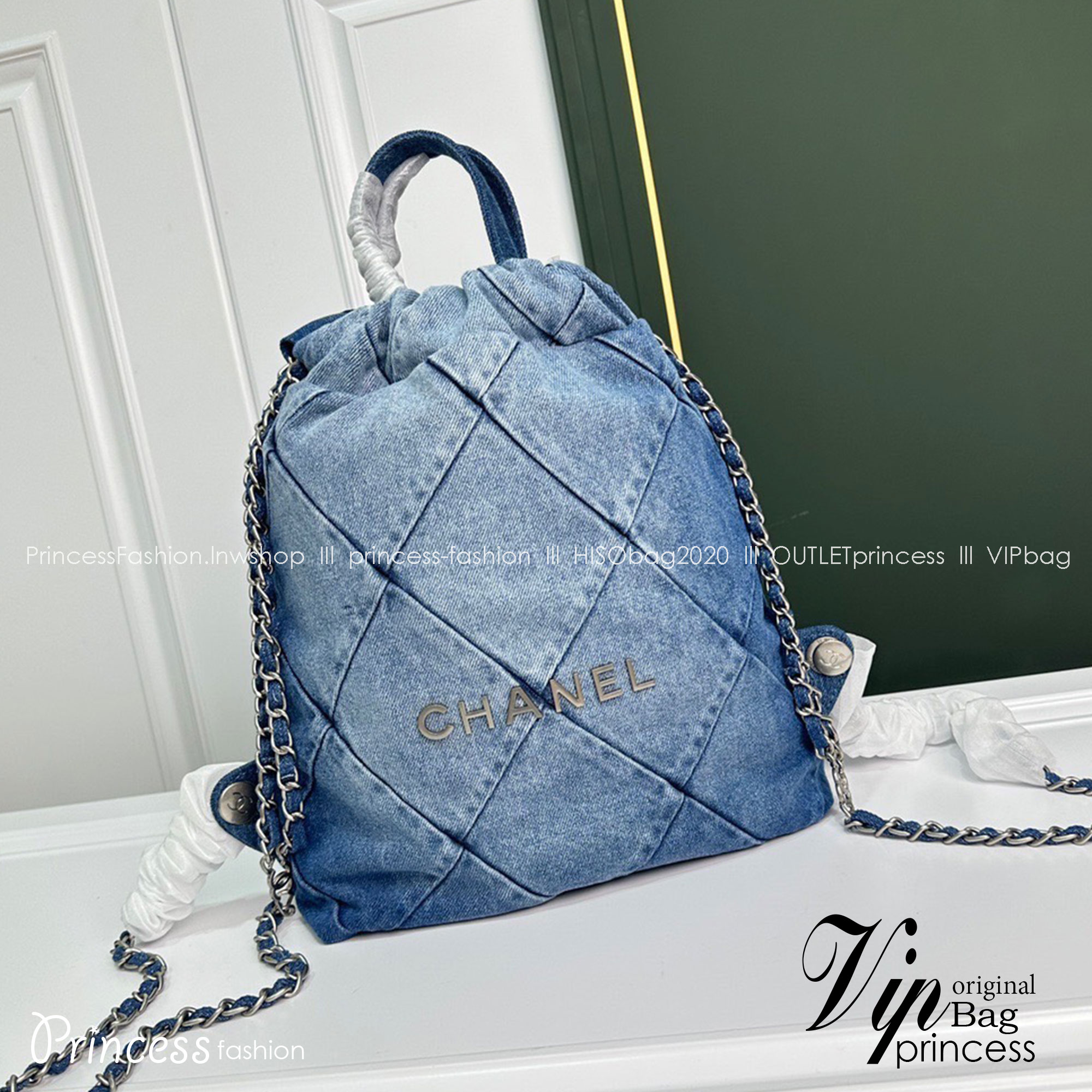 CHANEL Denim 22 Backpack Blue / Chanel Backpack Denim พร้อมส่ง กระเป๋าเป้ยีนส์ เท่ๆ คูลๆ งานเดนิมฟอกดีเทลความสวยมากมาย ภายในโล่งกว้าง จุของได้สบายๆ