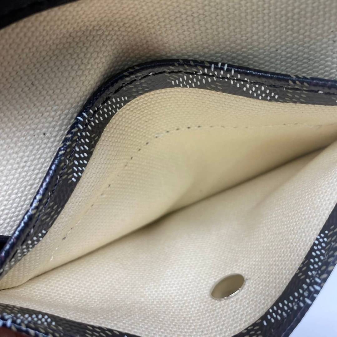 9 สี GOYARD ANJOU TOTE MINI / Goyard Mini Tote เกรดออริจินอลสลับแท้ ใช้งานต่างประเทศได้ ฮอตไอเท็ม กับกระเป๋าสะพายทรงโท้ท ไซส์มินิ กะทัดรัด มาครบสีขายดี เลิศทุกสี รูปทรงคลาสสิค ดีไซน์เป็นเอกลักษณ์ ใช้งานได้หลากหลาย