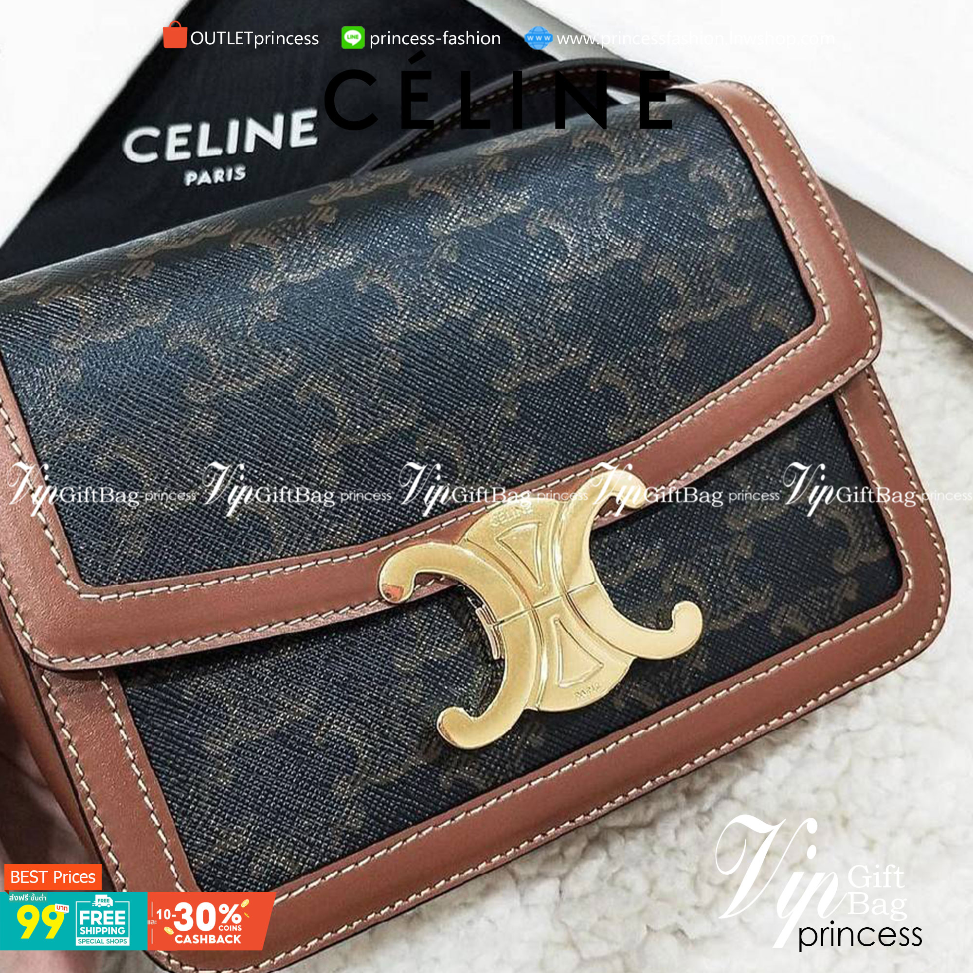 CELINE TRIOMPHE CROSSBODY BAG VIP GIFT WITH PURCHASE-GWP พรีเมี่ยมกิ๊ฟ Limited จาก CELINE PERFUME DUTY FREE COUNTER วัสดุ TRIOMPHE CANVAS & LEATHER ทรงเหลี่ยมหนังสวยหรูอยู่ทรงเปิดปิดด้วยฝาปิดโลโก้แบรนด์อะไหล่ทอง ภายในมีช่องหลักและช่องแบ่งย่อย มี1ช่องซิปเล