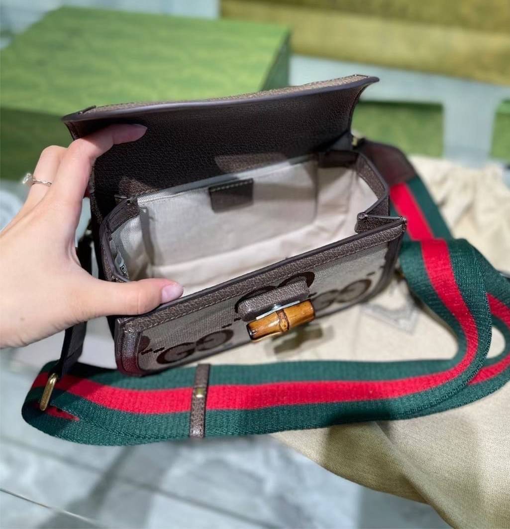 Gucci Bamboo 1947 jumbo GG mini bag พร้อมส่งที่ไทย Camel and ebony jumbo GG canvas