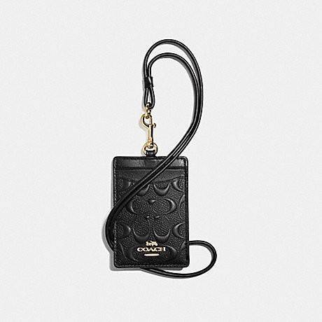 COACH ID LANYARD IN COLORBLOCK SIGNATURE CANVAS ง่ายๆแบบไม่ธรรมดา!! คลาสสิคแต่มีดีเทลโดดเด่น!! กระเป๋าถนอมบัตร พร้อมสายคล้องคอ ดีไซน์ลวดลายสวย ดูดีทุกแบบ ใช้งานง่าย พกพาสะดวก จะใส่บัตรพนักงาน บัตรเครดิต บัตรปชช. ใบขับขี่ และบัตรอื่นๆที่อยากจะใส่!! ตามใจไป
