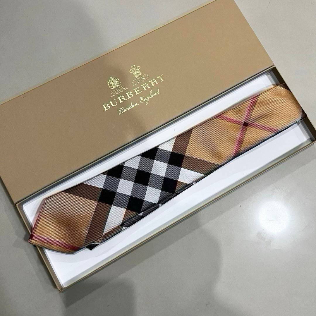 TOP ORI | BURBERRY NECKTIE THE BEST QUALITY Check Silk Tie เกรดเทียบแท้เทพดีสุด เนคไทแบรนด์เนมเบอร์เบอรี่ ผ้าไหมอิตาลี่ทอละเอียด