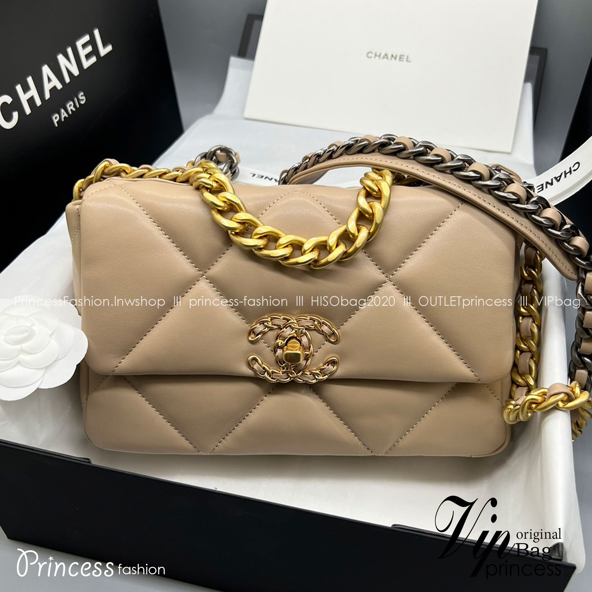 CHANEL 19 HANDBAG กระเป๋าสะพายดีไซส์คลาสสิคหนังแท้นิ่มเงาสวย เกรดออริ ท็อป สลับแท้ 1:1 เกรดดีสุด ผ่านทุก ตม ใช้งานต่างประเทศได้