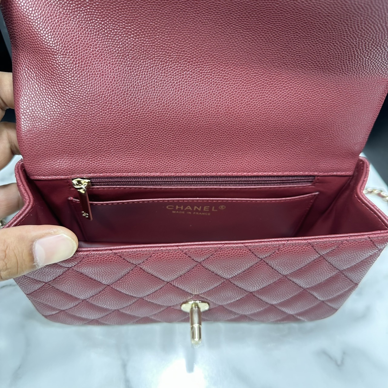 ORI หนังแท้ | CHANEL Classic Flap Bag TopHandle 20cm กระเป๋าสะพายคคลาสสิกพร้อมหูจับ หรูหราระดับตำนาน สวยงามเหนือกาลเวลา