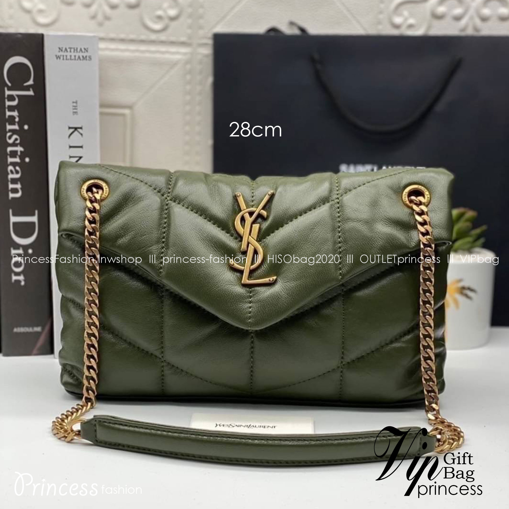 28cm YSL PUFFER SMALL CHAIN BAG IN QUILTED / Yves Saint laurent puffer small chain bag in quilted กระเป๋าสะพายรุ่นยอดนิยม ทรงสวย ใช้ได้บ่อยไม่มีเบื่อ วัสดุหนังสัมผัสนิ่มมือ ดีไซน์เรียบหรู