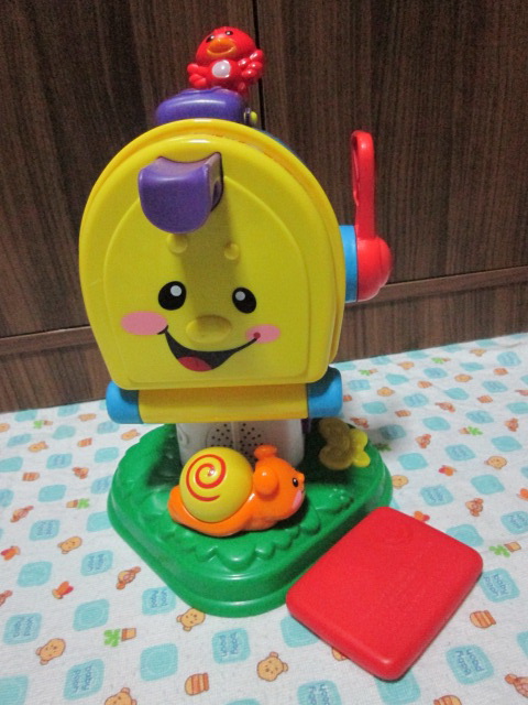 Fisher-Price Laugh & Learn Learning Letters Mailbox ของเล่นมือสอง
