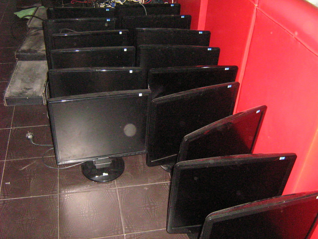 เครื่องคอมพิวเตอร์มือสอง