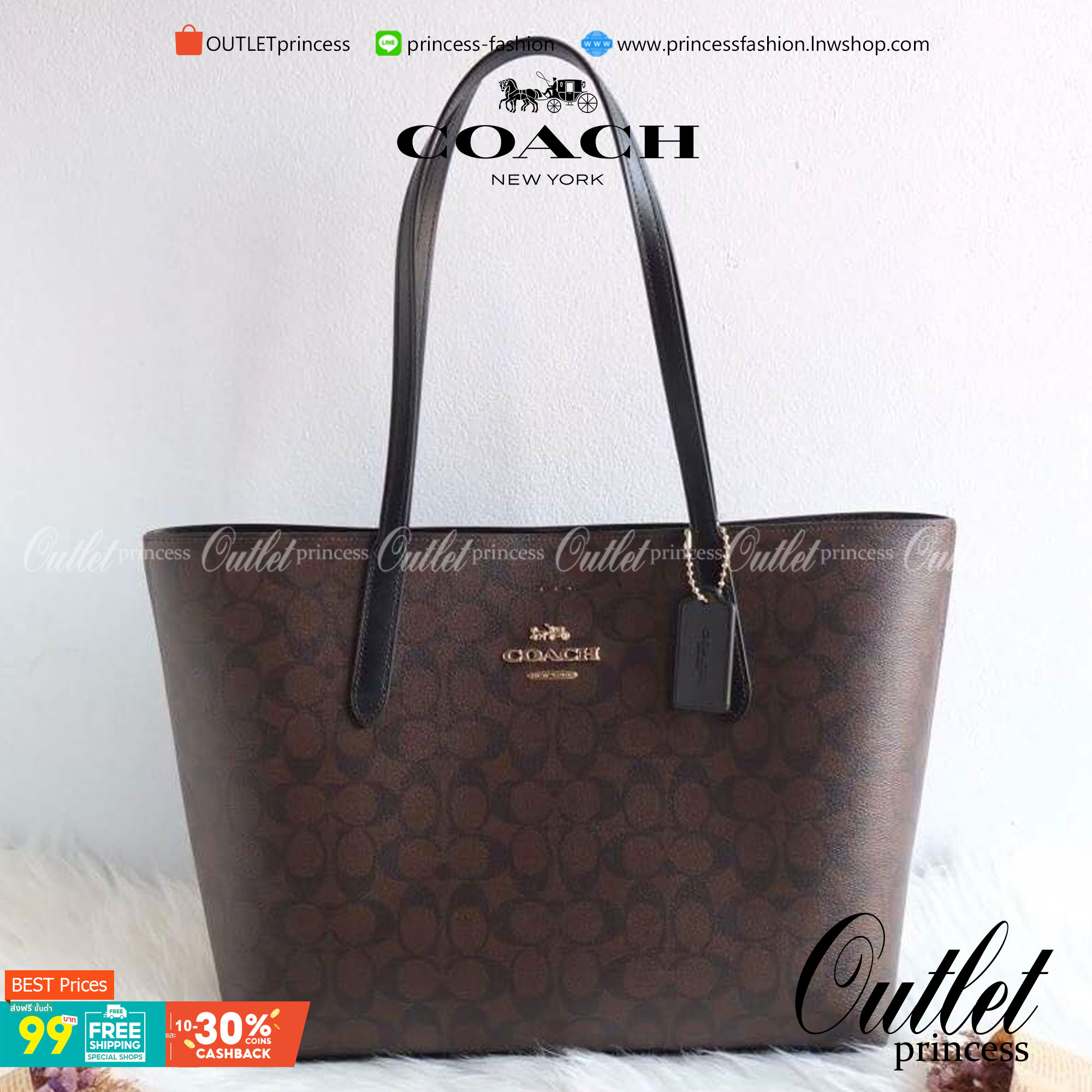 รุ่นยอดนิยม COACH TOWNTOTE IN SIGNATURE CANVAS F76636 กลับใช้ได้ทั้งสองด้าน ใบขนาดใหญ่จุใจ ใส่ของได้เยอะมากกก เป็นรุ่นที่สวยตลอดกาล ควรมีติดตู้ไว้เลยค่าา