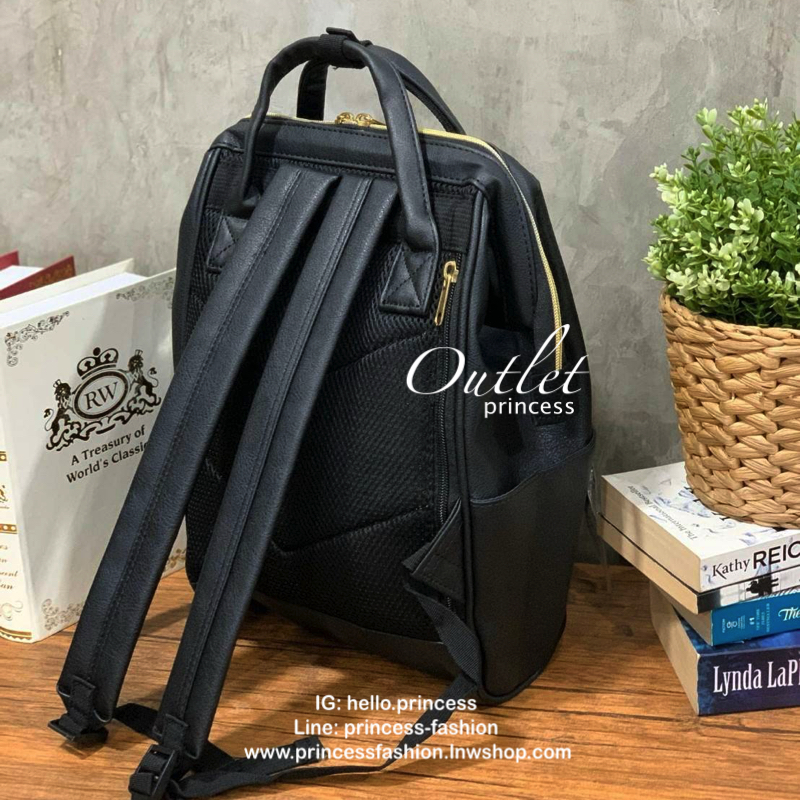 Anello polyurethane leather rucksack รุ่น Mini และ Classic กระเป๋าเป้จากแบรนด์เล็กๆมาสู่แบรนด์ดังทั้งในไทยและญี่ปุ่น วัสดุหนังpuแต่งลายหินอ่อนหนังนิ่ม กันน้ำได้ ภายในมีช่องเล็ก2ช่อง เปิดปิดด้วยซิปคู่ ปากกระเป๋าเป็นโครงสะดวกต่อการหยิบจับของภายใน ด้านข้างมี
